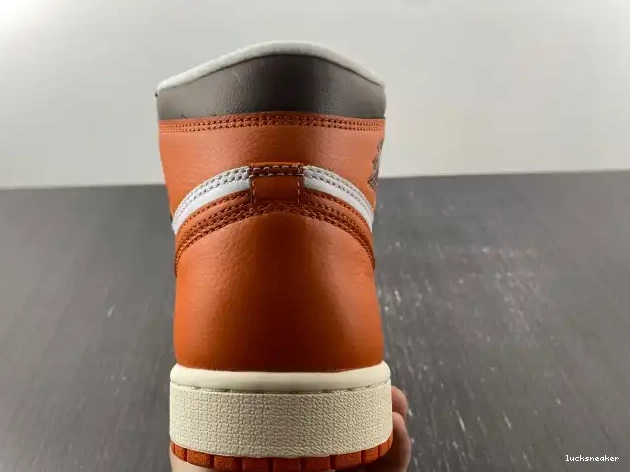 Rep LUCY High OG WMNS Air DO9369-101 1 Starfish Jordan 0416